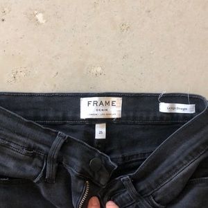 Frame denim le high straight jeans in size 25